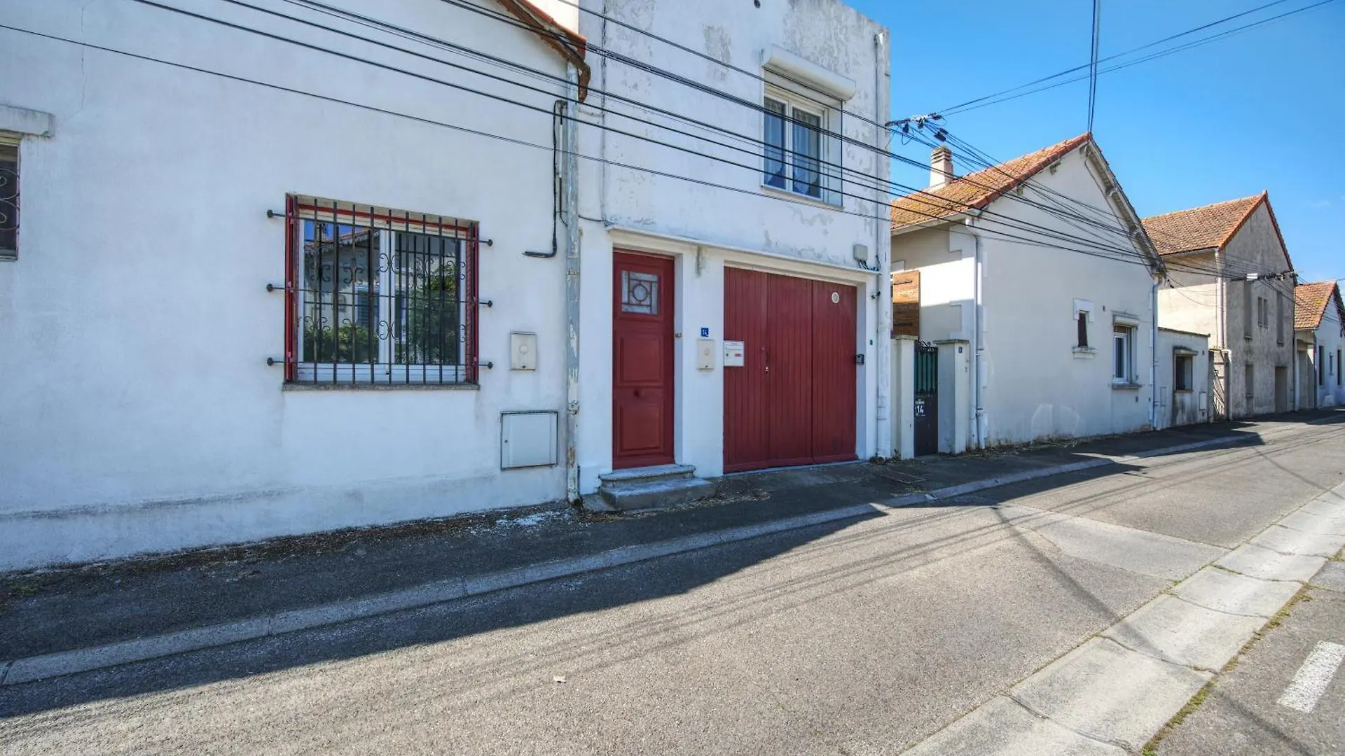شقة Le Cocon - Terrasse & Bbq - Centre Historique Gare Et Arenes A Proximite - Emplacement Ideal آرْلْ